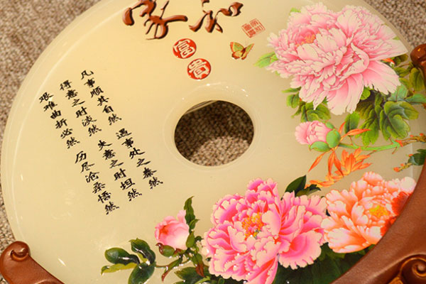uv平板机玉扣打印 uv平板机玉扣打印